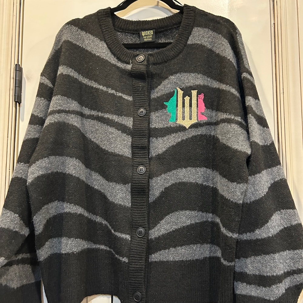 NWT Charcoal & Gray Striped Cardigan WICKED by Paul Tazewell for Target. NWT XXL